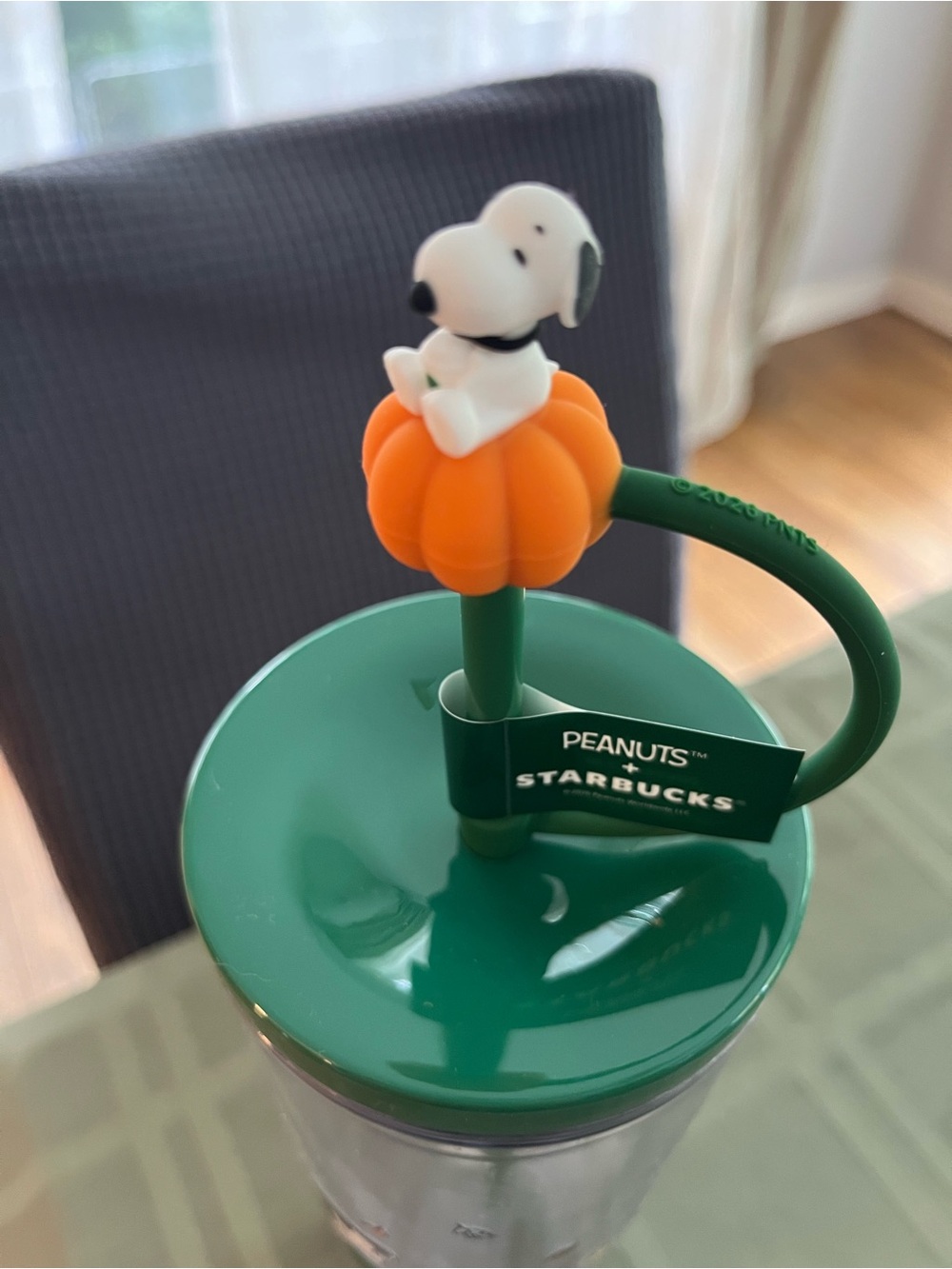 Peanuts x Starbucks Snoopy 24 ounce cold cup